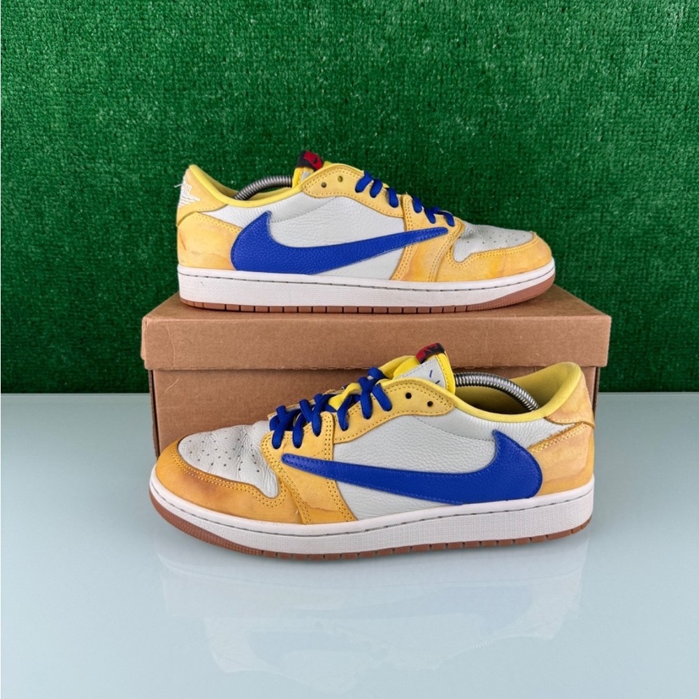 Nike Air Jordan 1 Low Women's OG SP Travis Scott Canary DZ4137-700 - Picture 3 of 5